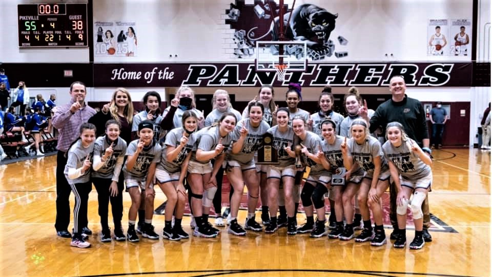 59TH DISTRICT TOURNAMENT: Defending champs down Valley in finals