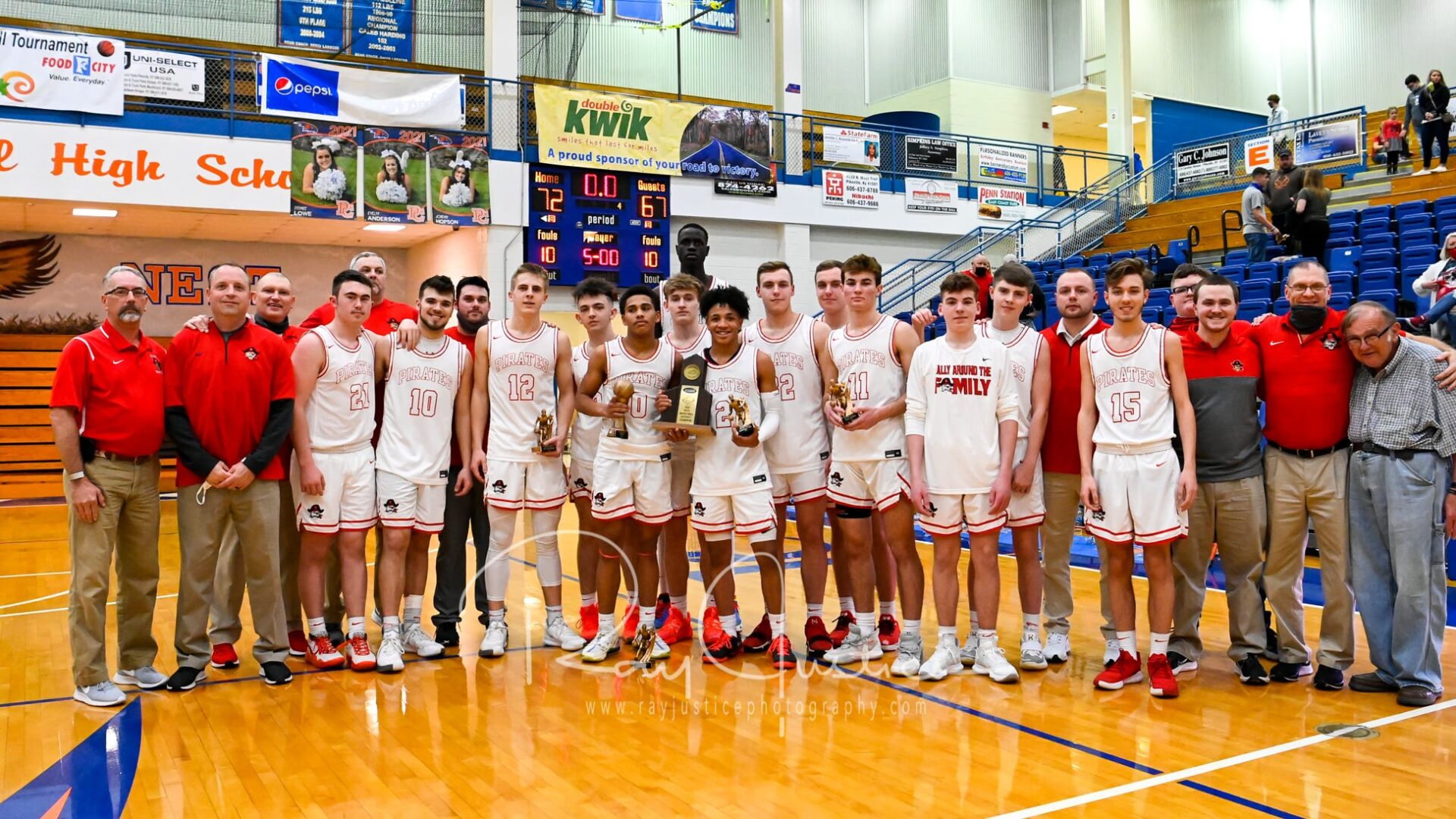 60TH DISTRICT TOURNAMENT: Belfry holds off Pike Central late to claim title