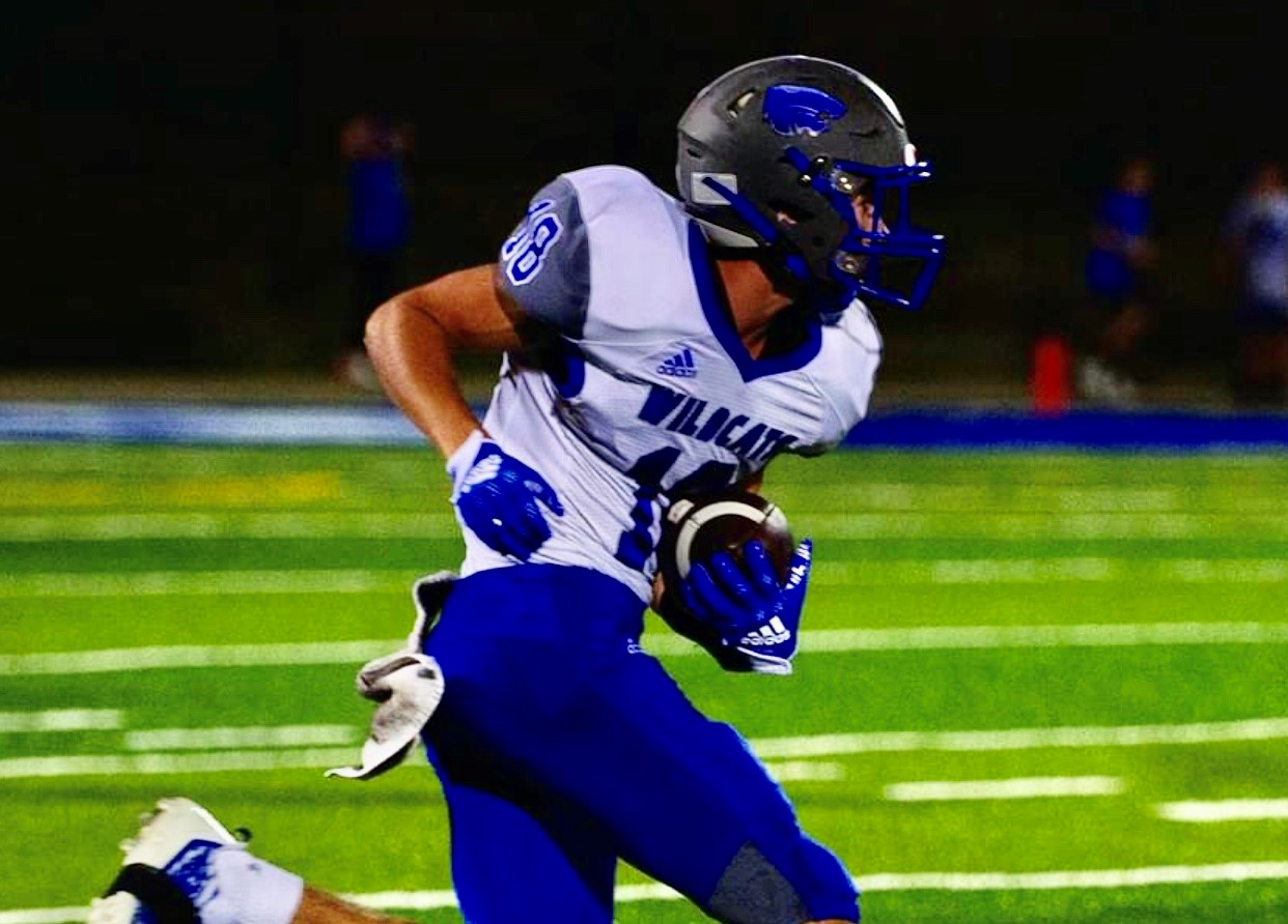 HIGH SCHOOL FOOTBALL: Valley cruises past East Ridge