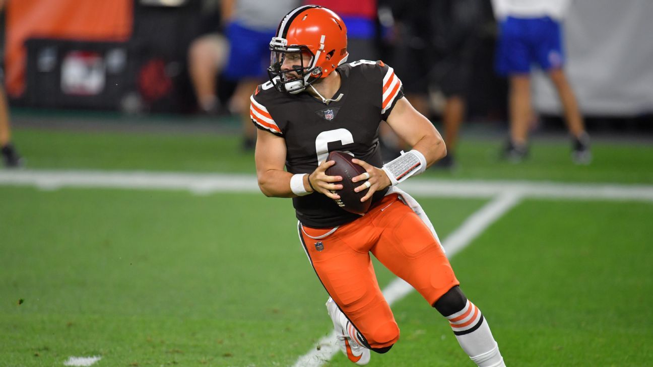 Browns' Baker Mayfield rolls out for 43-yard TD pass to Odell Beckham Jr.