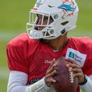 Dolphins cutting quarterback Rosen, sources say