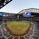 Giants-M's games postponed due to Seattle air