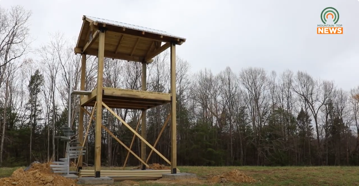 New observation tower in Breaks Interstate Park
