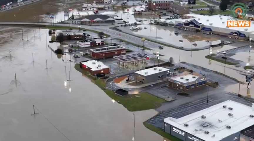 FEMA begins to wind down its efforts by closing some disaster recovery centers