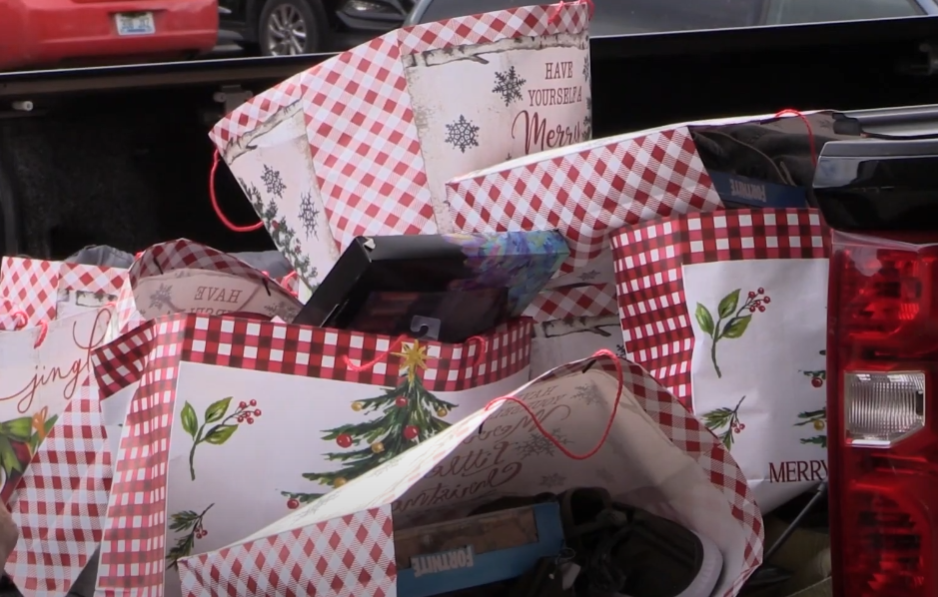 American Legion Delivers 50 Presents to Allen Students